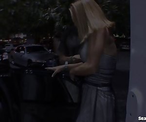 MILF babe brenda fucks som en proff!