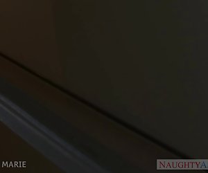 Busty milf phoenix marie svelger cum